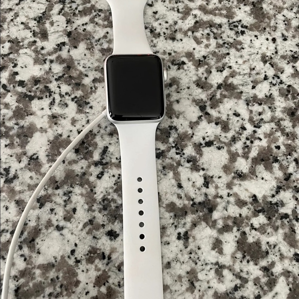 Iwatch series 3 42mm